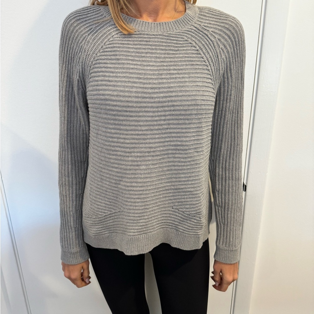 Vince gray sweater